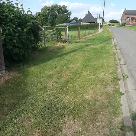 Emplacement Libre A La Campagne * Saint-Gobert (Aisne)
